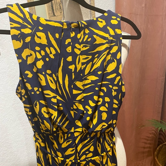 Flattering. - Picture 3 of 5